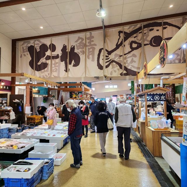 愛媛縣八幡濱Doya巿場炭火燒龍蝦