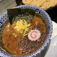 【東京駅】つけ麺の有名店！東京駅目の前のKITTEにも店舗が！