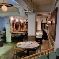 感覺好熱鬧同有節日氣息餐廳