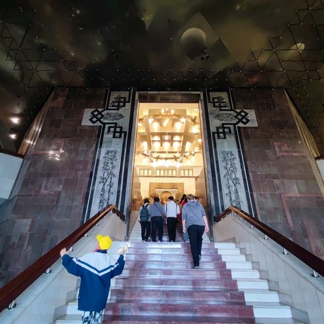 The Leader Museum 