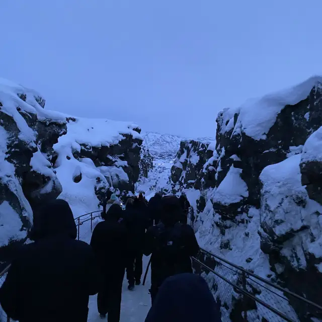 アイスランド「地球の割れ目」