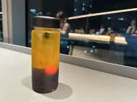 新宿・歌舞伎町。劇場内カフェ＆バー『Za Bar』(東急歌舞伎町タワー)