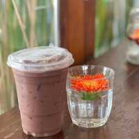 OON POSHTEL & CAFE
