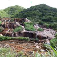 น้ำตกทองคำ (Golden Waterfall) ไต้หวัน