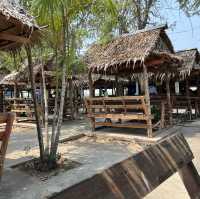 ร้านแซบอีหลี เพชรบุรี