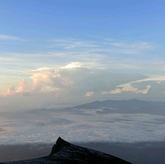 The amazing of mount Kinabalu 