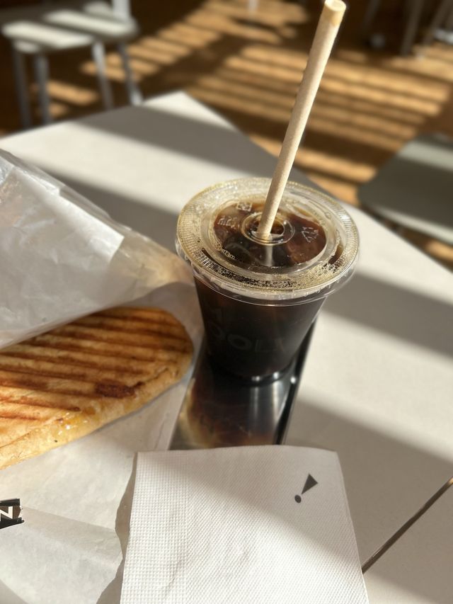 ［新竹/東區］ CAFE!N 硬咖啡 新竹關新店☕️｜新竹必去咖啡廳 自助式 不用服務費👋🏻 
