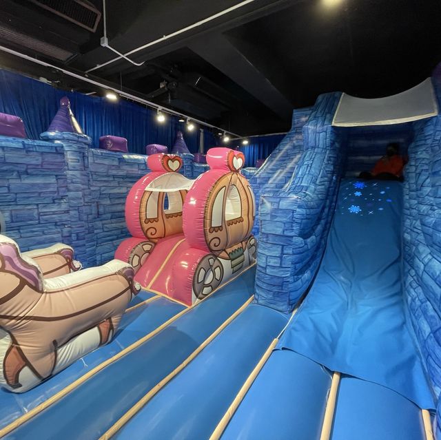 屯門區電動船playhouse 