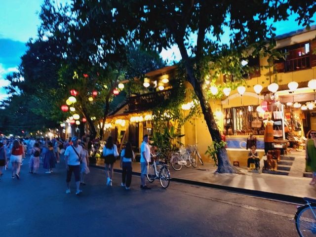 The Romantic Ancient Town of Hoi An