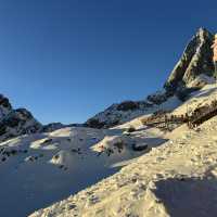 ภูเขาหิมะมังกรหยก : JADE Dragon snow mountain