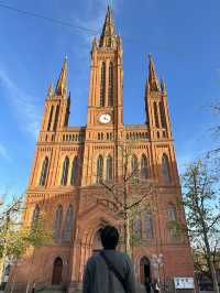 규모감 있는 첨탑에 압도되는 ⛪️ 비스바덴 마르크트 교회