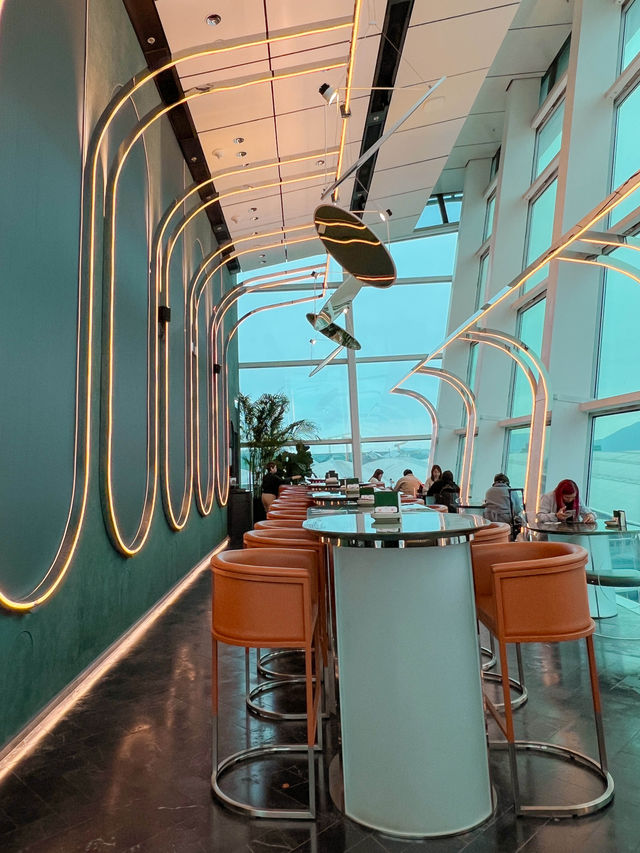 香港國際機場 ｜ Intervals天空酒吧 享受美妙味蕾之旅
