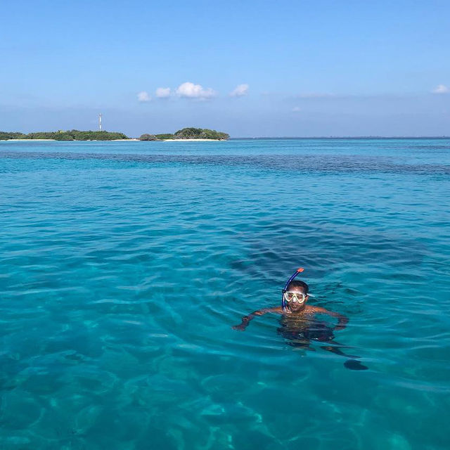 Cruising the Azure blue waters of Maldives 