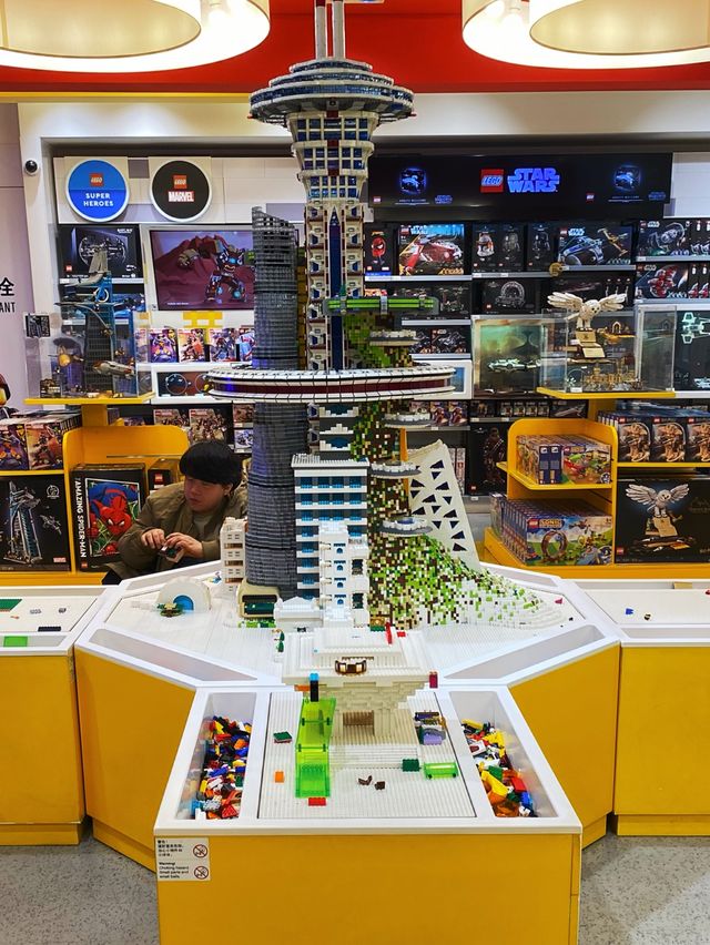 Lego world in Shanghai 🧩🤹🏻🎪