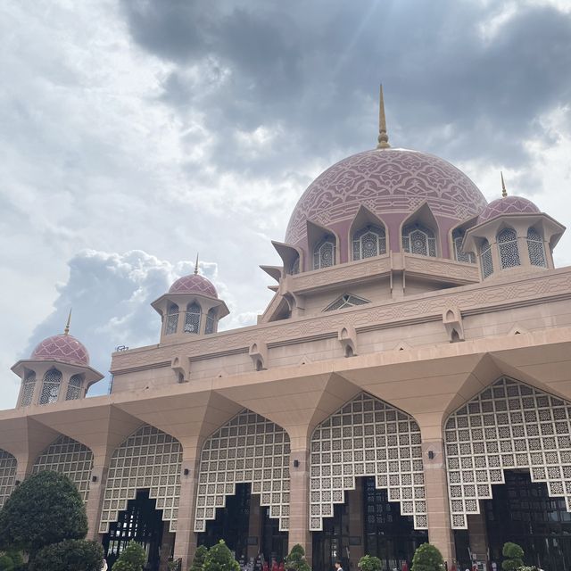 มัสยิดสีชมพู Putrajaya Malaysia 🇲🇾