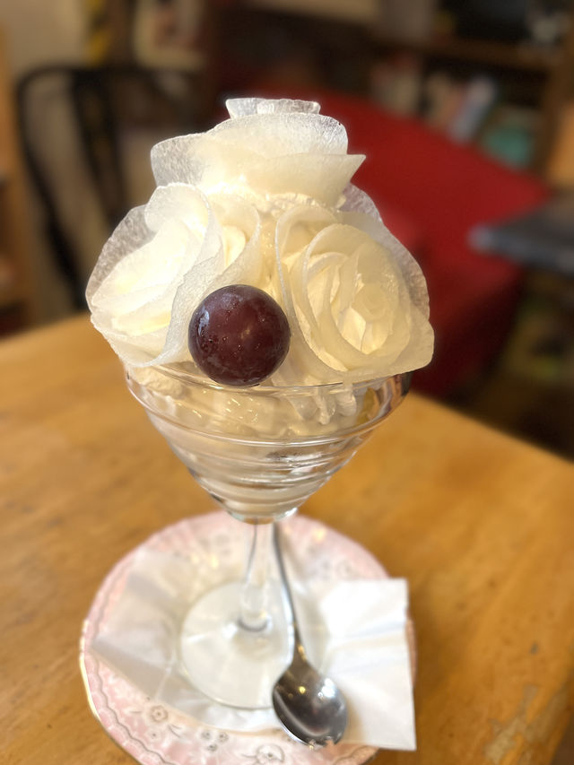 【福岡カフェ】ちょっとマニアックなお店だけどアートなパフェがあります✨