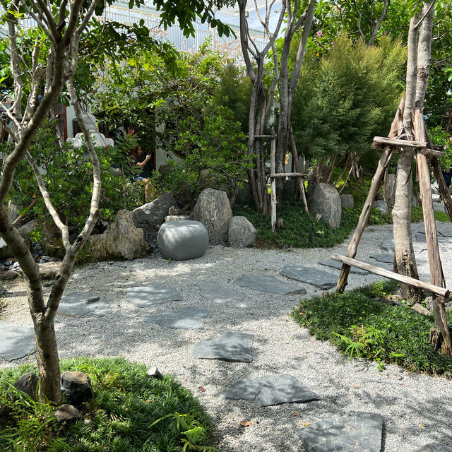 Rinji Bean & Brew Cafe' • คู้บอน กรุงเทพฯ