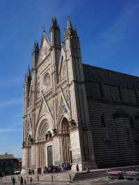 イタリア・世界一美しい丘の上の都市　オルヴィエート