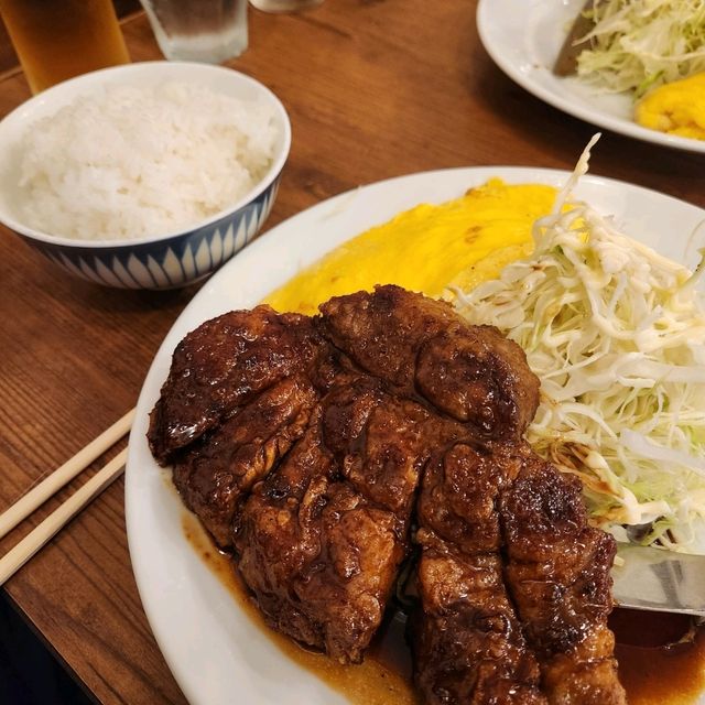 오사카 현지인 맛집인 돈테키 정식입니다!!