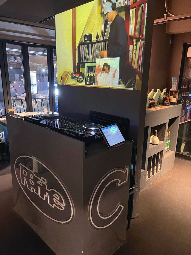 首爾林蔭大道氛圍感餐酒館-Refine