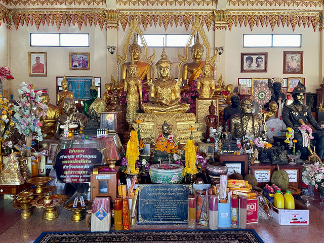 วัดบางรักน้อย จังหวัดนนทบุรี