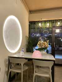  Exudes a welcoming atmosphere!