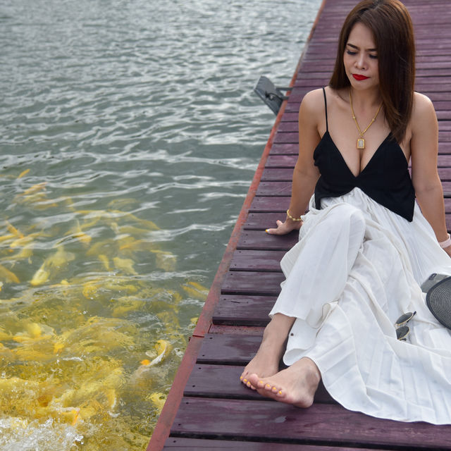 อนันตาริเวอร์ฮิลส์รีสอร์ท จ.กาญจนบุรี เล่นน้ำนอนแพ