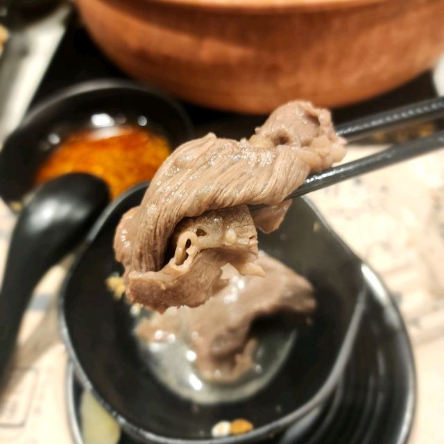 牛大人📍旺角瓊華中心