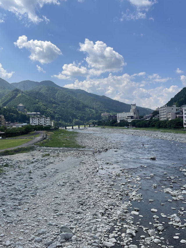 絶好の避暑地　下呂温泉