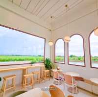 Takanta Cafe' & Restaurant - ตระการตา  🌟