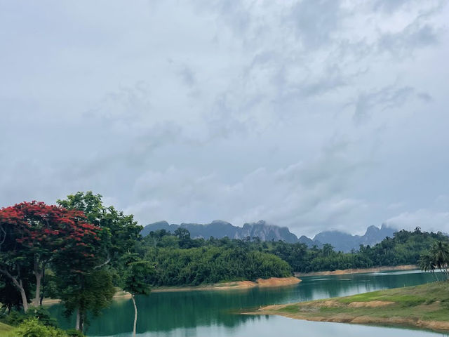 📍เขื่อนรัชชประภา จ.สุราษฎร์ธานี