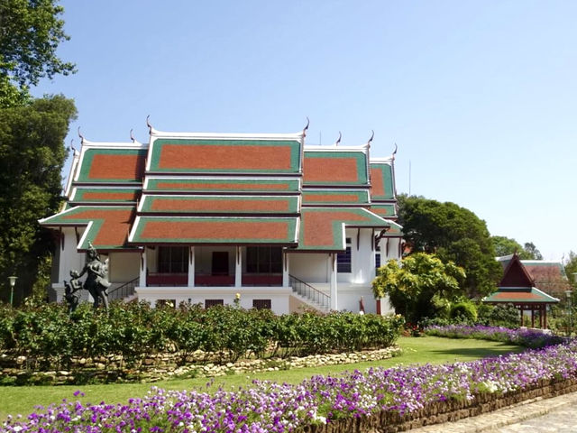 清邁蒲屏皇宮-泰國皇室避暑勝地，清邁著名的賞花景點