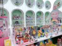 POP MART ที่ใหญ่ที่สุดในเซี่ยงไฮ้! จัดเต็มมากกก 