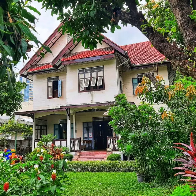 🪜曼谷民俗博物館（บางรัก區）