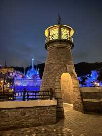 World’s FIRST EVER Frozen-themed land ❄️