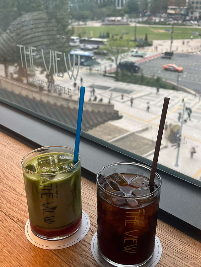 ˚₊*̥⸜🍬서울 시청역 덕수궁 옆 리에제 와플 더 뷰  