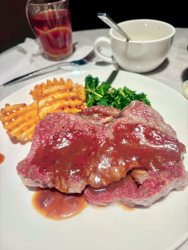 【銅鑼灣】Red Mr紅人派對：性價比高週末lunch k，與朋友高歌聚會