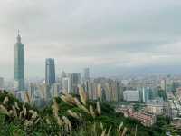 登高望遠象山行 台北美景盡收睛