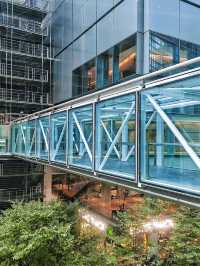 東京國際論壇中心：現代建築與多元文化的交流平台🏢🌏