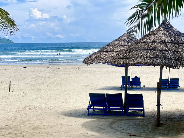 หาดหมีเค ดานัง ทะเลใส หาดขาว ที่ต้องไป!