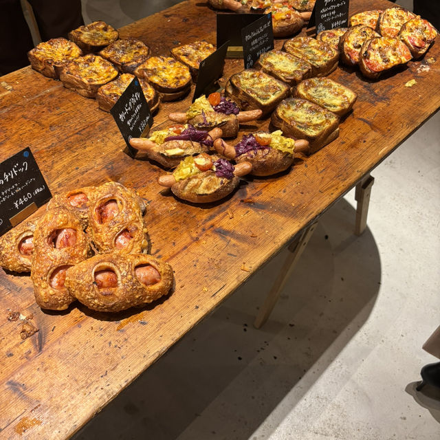 【大阪】平日でも並ぶパン屋🥐