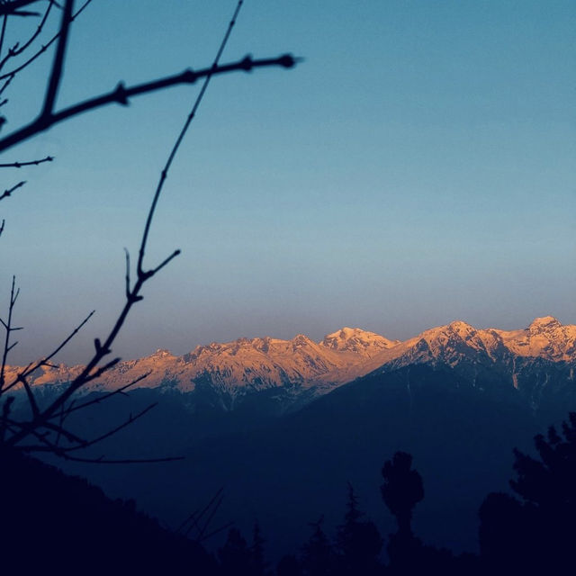 The Majestic Mountains of Himachal Pradesh 🏞️✨