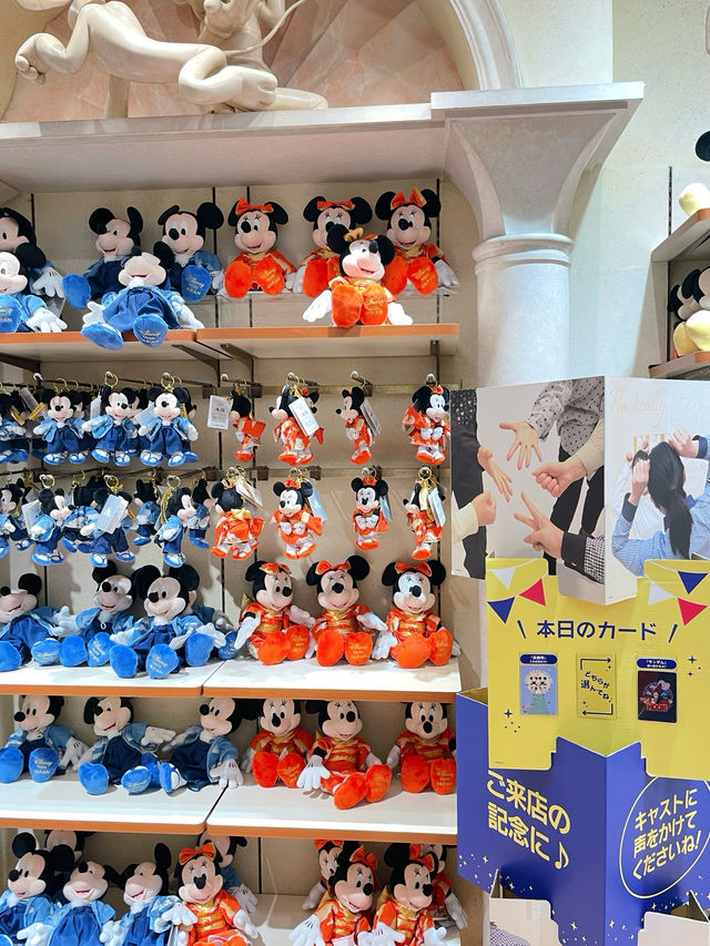 Disney Store ชิบูยะมีอะไรบ้าง ไปดูกัน!