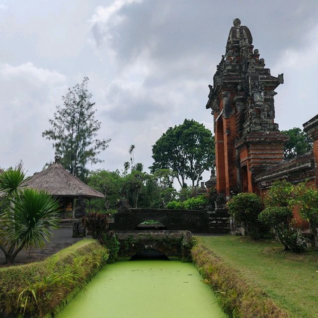 The Serene Beauty of Taman Ayun Temple, Bali