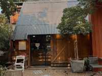 พาไปพักจิบกาแฟ​ร้านมินิเล็กๆ​น่ารักๆ📍Ellen​ Cafe​