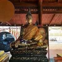 สักการะพระเจดีย์ทรงมอญ ณ เมืองนครชุม