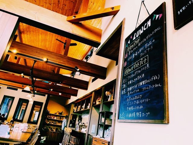 【山梨×ハーベストテラス八ヶ岳】新鮮野菜と絶景ランチ！