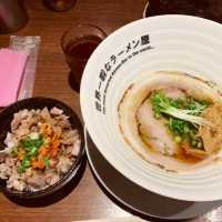 【大阪】グルメ　世界一暇なラーメン屋