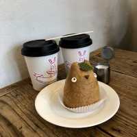 지브리 느낌 물씬 [흰수염 슈크림 공방]🌱