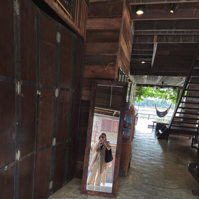 Suneta Hostel Chiangkhan 🏨🪑✨